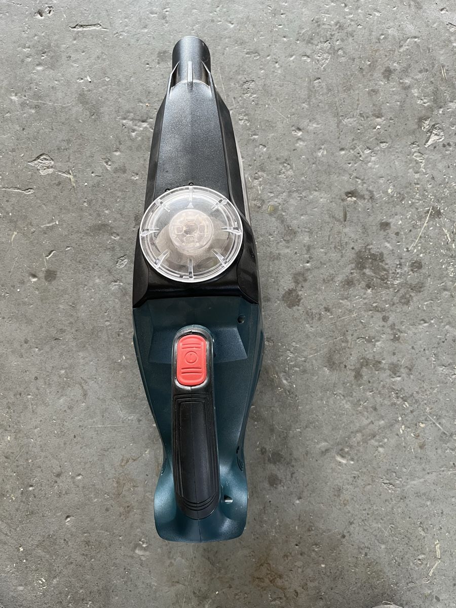 Bosch Aspirapolveri & Accessori: Bosch GAS 18V-1 Akku Handsauger – Usato da Hergiswil LU venduto da piru03 1