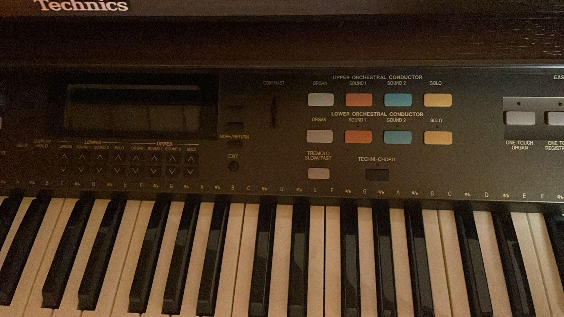Instruments de musique: Orgel Technics AX-EA5 – D'occasion à Turbenthal par Garmin02 4