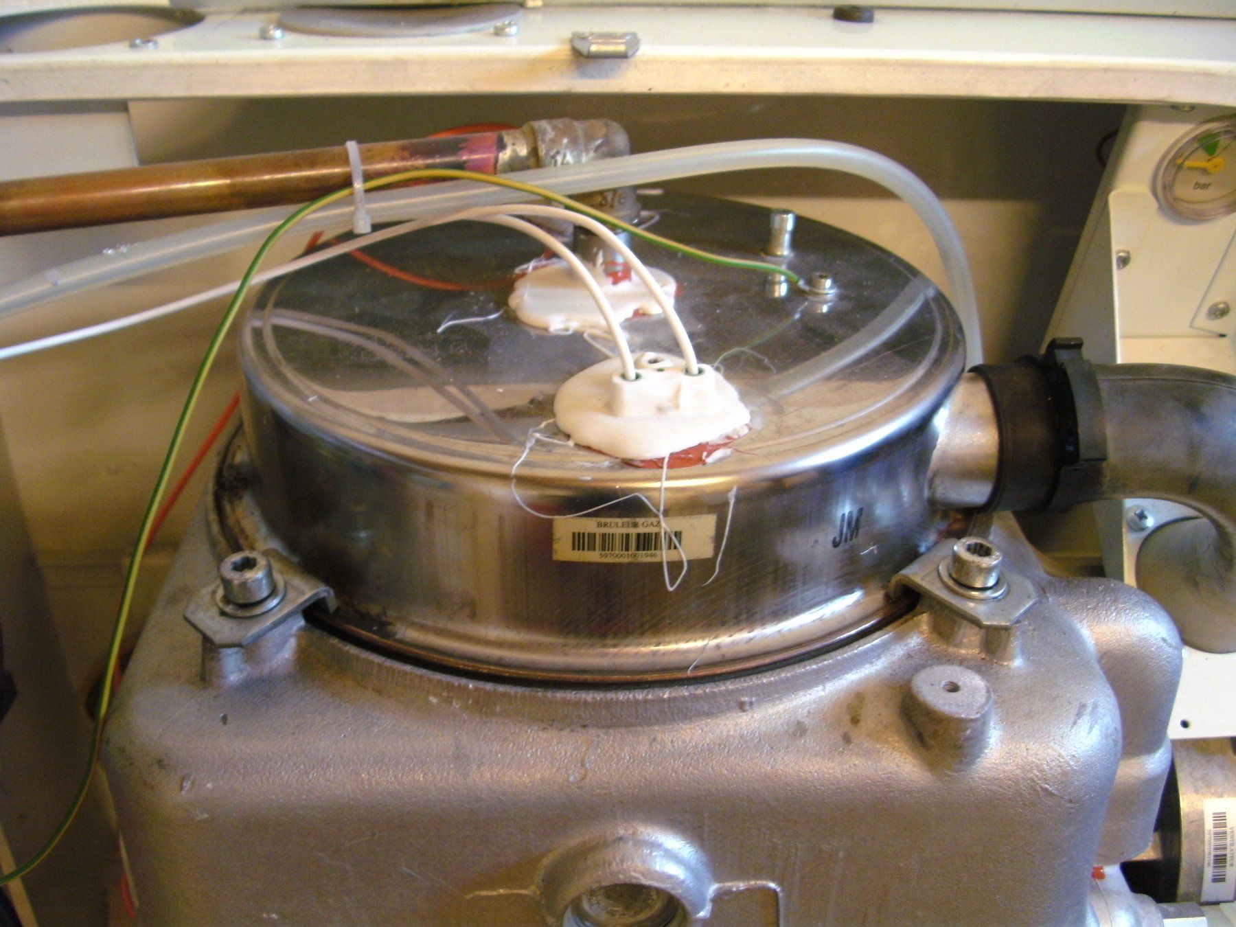 Radiatori: Chaudière gaz Elco Thision S 25.1 – Usato da Pully venduto da kappagamma 1