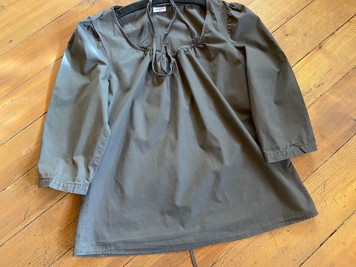 Blusen: MOTION Sommerbluse 44 – Gebraucht aus Heimenschwand von marlies-033
