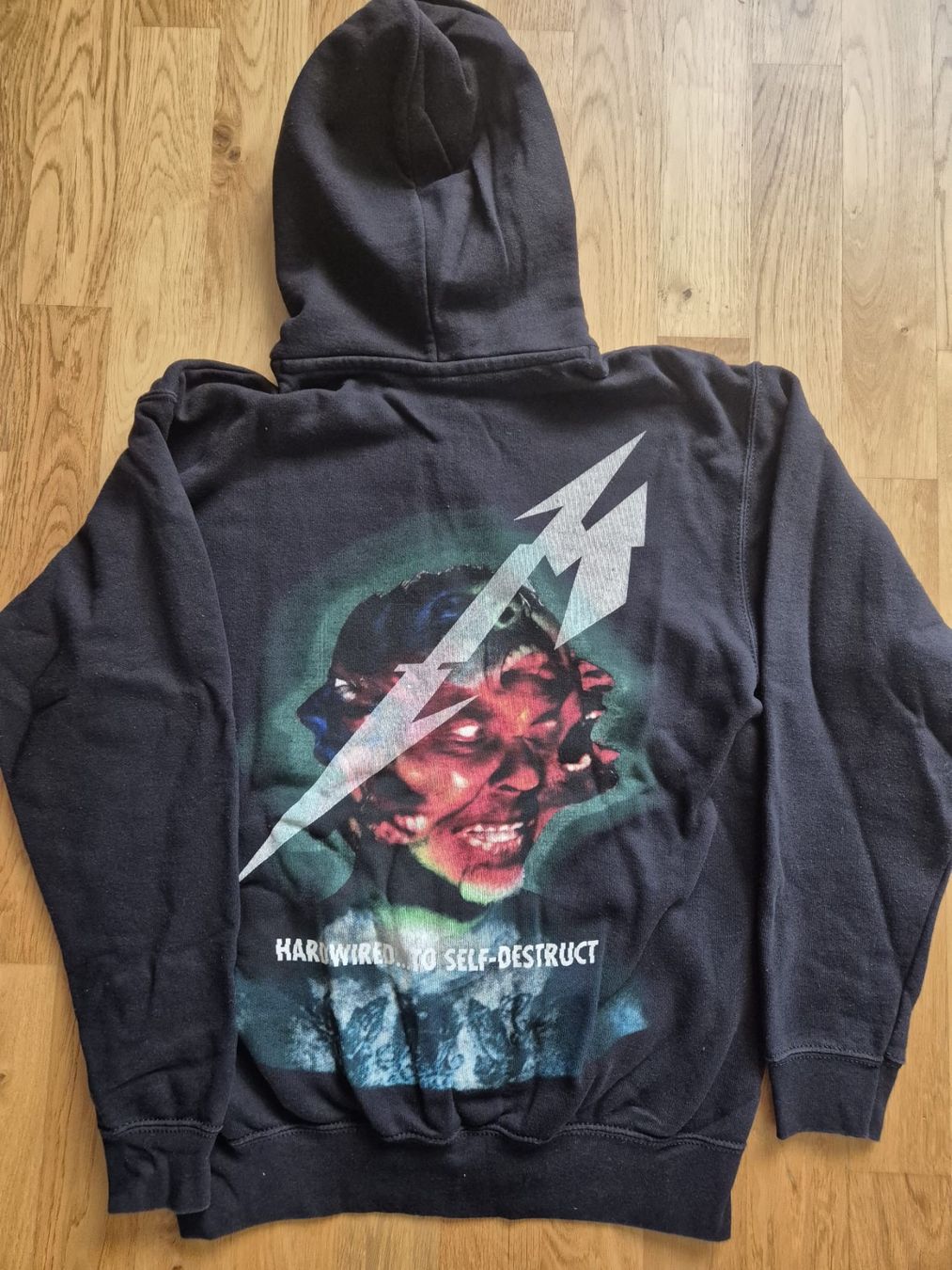 Pulls & Sweat-shirts: Metallica Hoddie – D'occasion à Dällikon par Einhornglitzer1 1