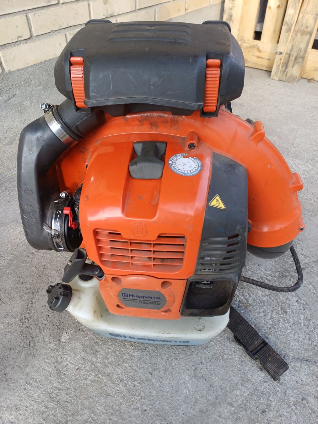 Husqvarna Soffiatori & Aspiratori per foglie: Husqvarna 580BTS Laubbläser – Difettoso da Sempach Station venduto da Sachs77 1