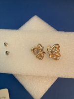 Modeschmuck, Schmetterlings Ohrstecker mit weissen Steinchen