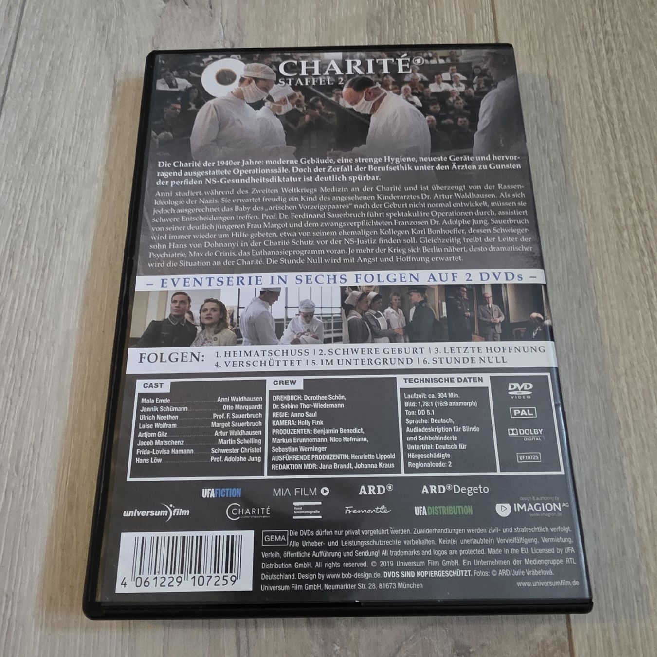 Tous les DVDs: Charité Staffel 2 DVD  – D'occasion à Wigoltingen par Zuckerfee84 1