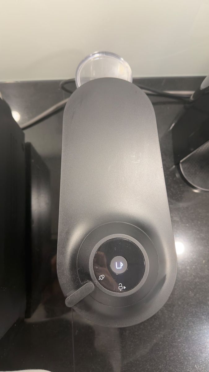 Nespresso Macchine per caffè & Macchine per espresso: Nespresso Virtuo Pop – Usato da Salgesch venduto da lucloc99 2