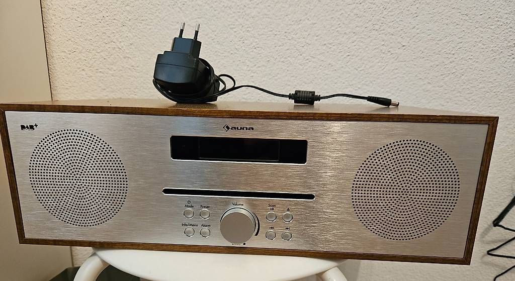 Radio: Radio mit CD  – Usato da Oberbuchsiten venduto da Gigi57