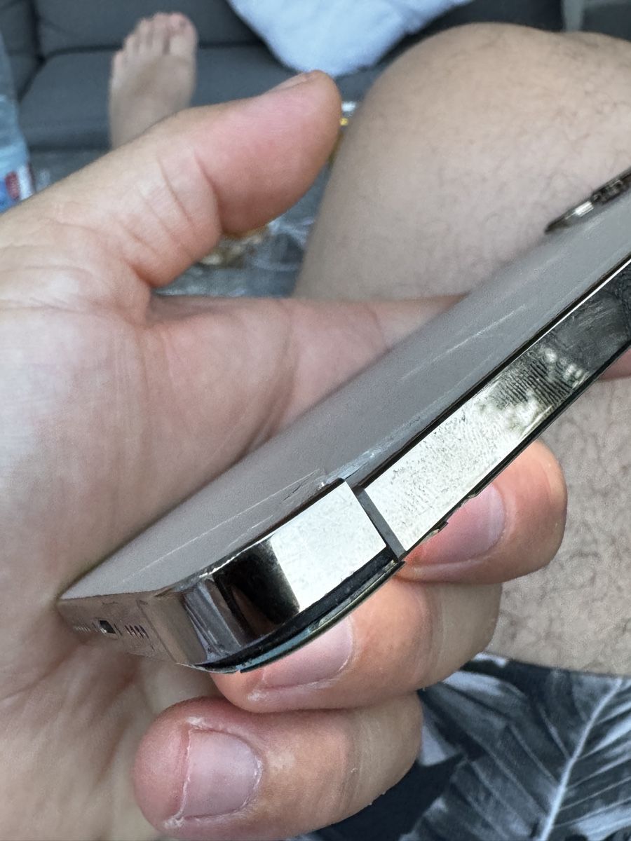 Apple Telefoni cellulari / Smartphones: iPhone 12 Pro Max defekt Schaden Glas Display Apple – Usato da Schlieren venduto da Eldi84 2
