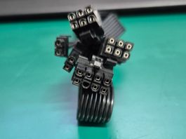 Verschiedene PCIe typ 3-Kabel für Corsair-Netzteile.
