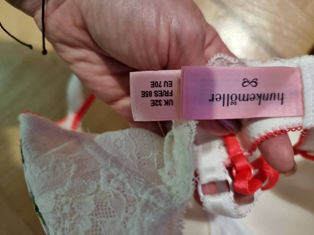 Hunkemöller Altra biancheria intima: Hunkemöller BHs NEU 70E – Nuovo (secondo la descrizione) da St. Gallen venduto da rid_2fs2 2