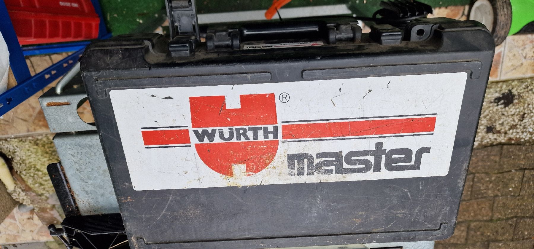 Würth Trapani: WURTH Master Bohrhammer H 24-MLE im Koffer – Usato da Tagelswangen venduto da Axel_36 2