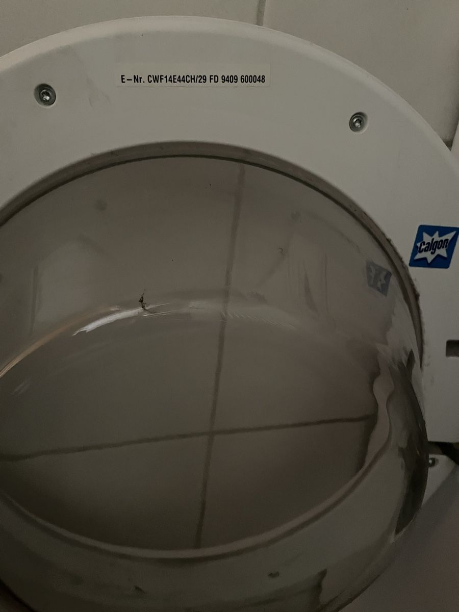 Machines à laver: Roches BE-Constructa Waschmaschine & Wärmepumpentrockner 7kg – D'occasion à Biel/Bienne par Sailfar 8