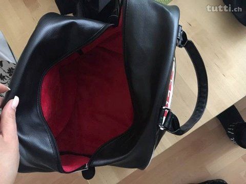 Lotti di vestiti: Töffkleider NEU! SET 2 – Nuovo e nell'imballaggio originale da Zürich venduto da GCR01 3