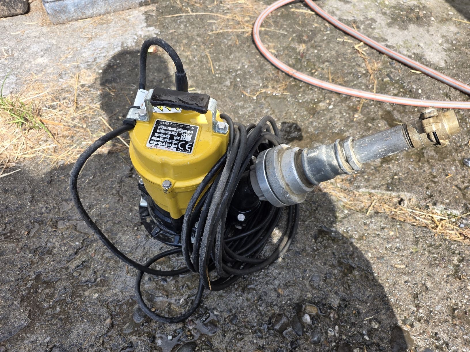 Pompe & Parti di ricambio: Wacker Neuson PST2 400 Tellerschneckenpumpe  – Usato da Schübelbach venduto da orson82