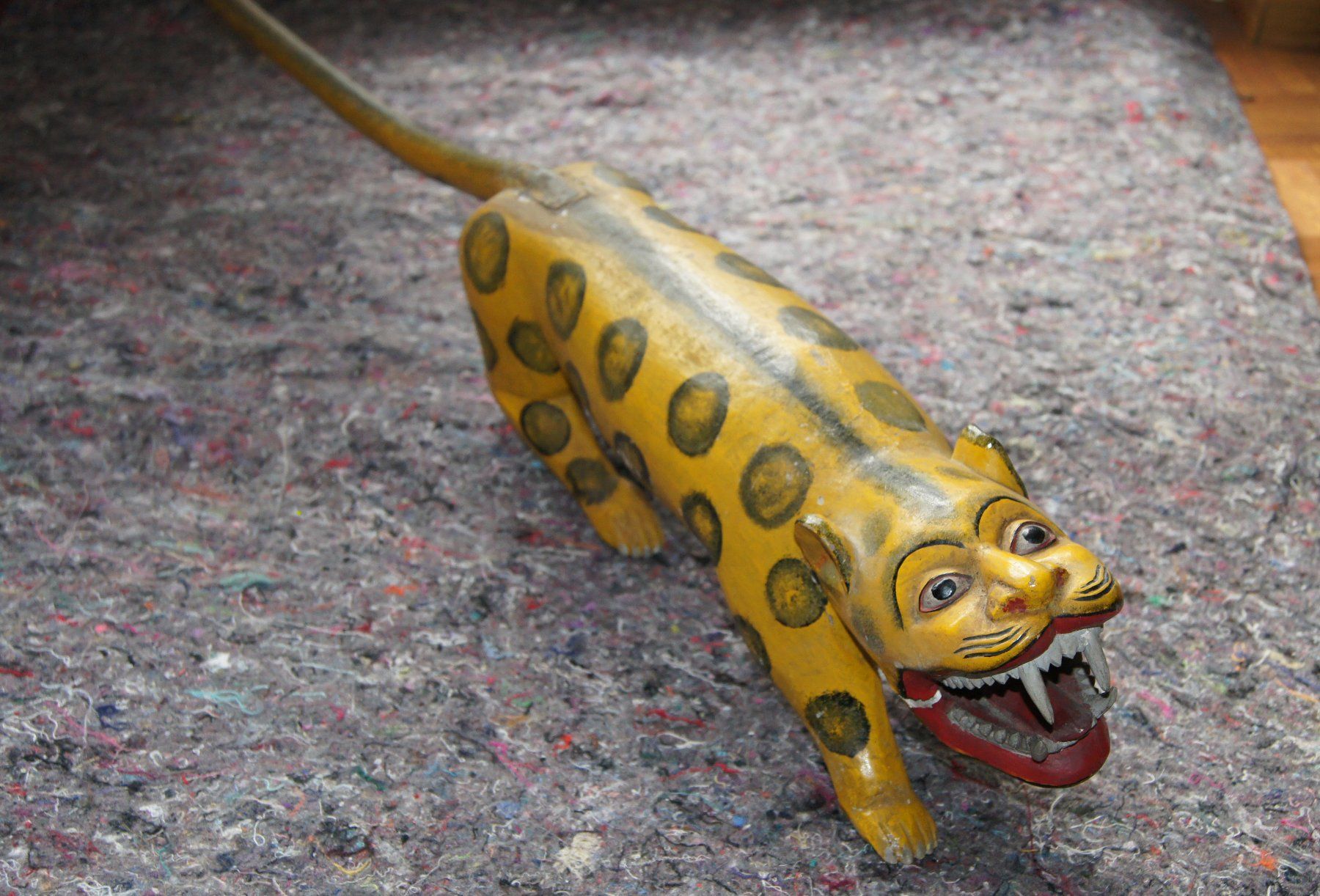 Sculture & Statue: Langer, antiker Jaguar oder Leopard - Indien? Mexiko? – Usato da Geroldswil venduto da ARTEFACTO 1