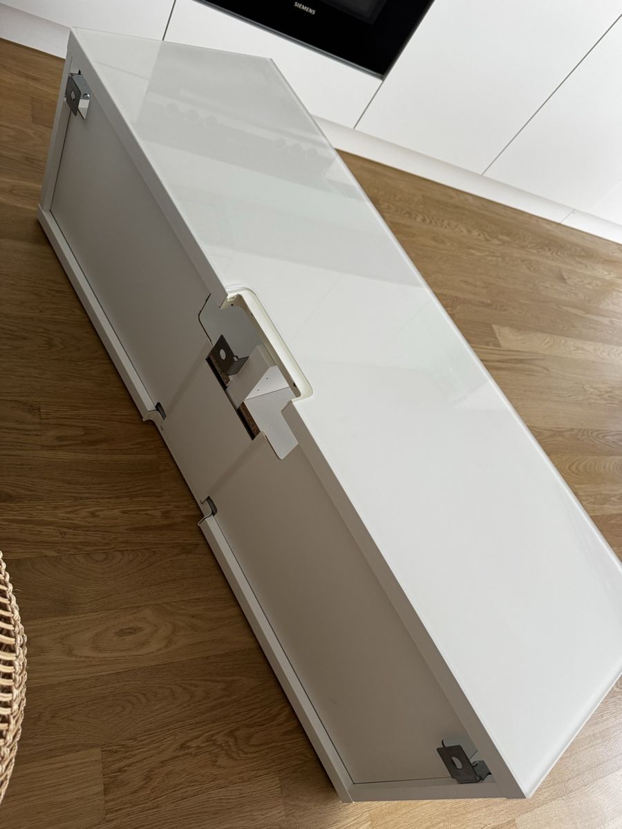 Ikea Mobili TV: Zweiteiliges TV-Möbel-Set – Usato da Ostermundigen venduto da ali_cds7 6