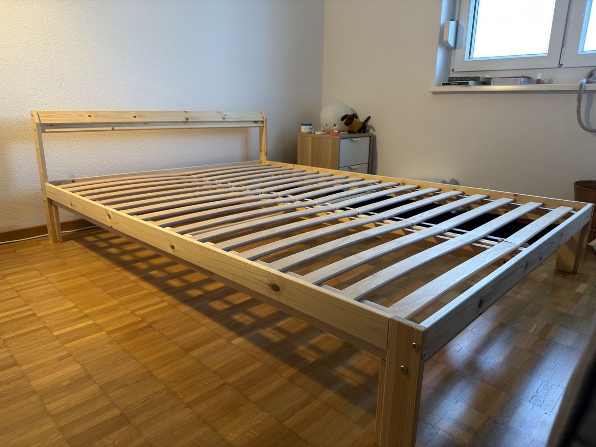 Ikea Letti: Bett + Matratze (IKEA) – Usato da Zürich venduto da chiara.wanner 5