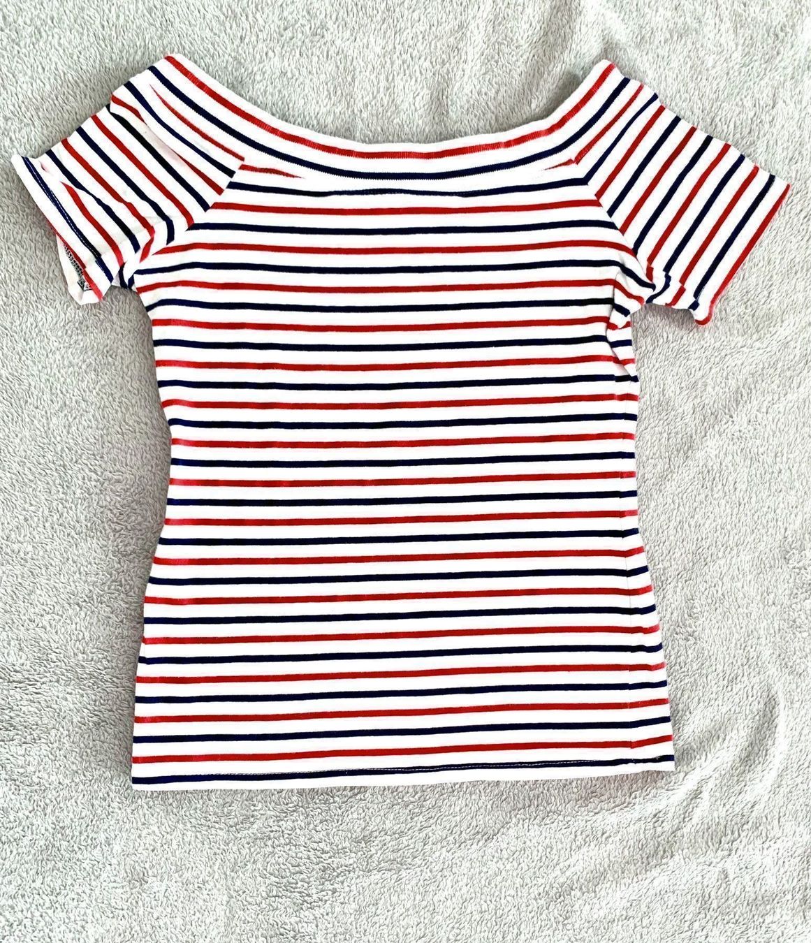 Lots de vêtements: Paket Gr. 36 / S weiss rot dunkelblau – D'occasion à Emmenbrücke par little.treasures 2