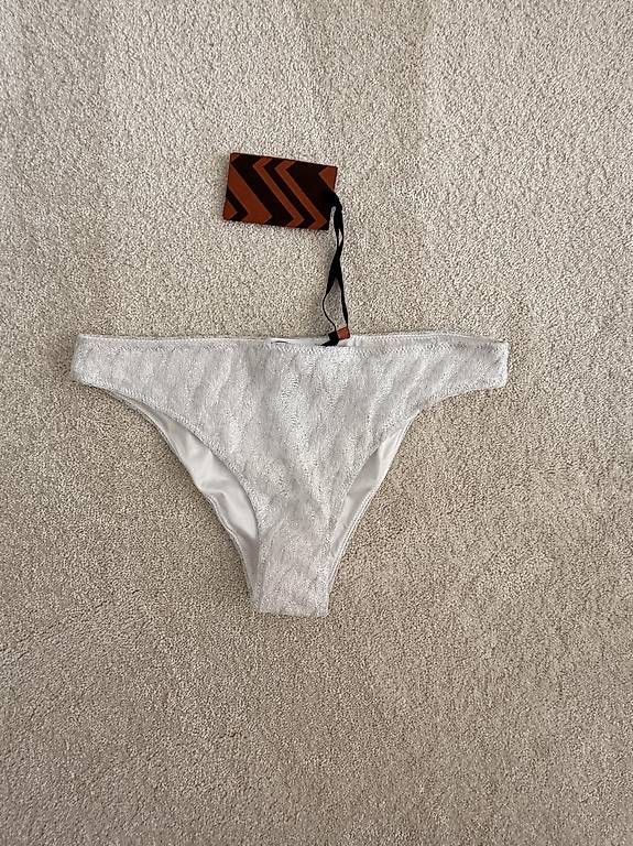 Maillots de bain & Bikinis: Missoni Mare Bikini-Höschen – D'occasion à Adligenswil par TST04