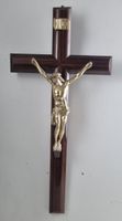 Jesus am hölzernen  Kreuz Kruzifix antik