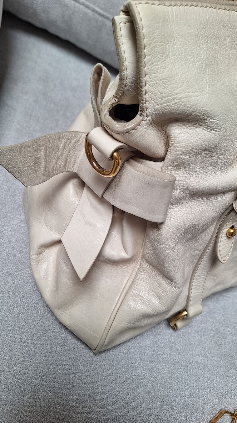 Miu Miu Borse da donna: MIU MIU Tasche – Usato da WOHLEN-AG venduto da Finnitasche2013 1
