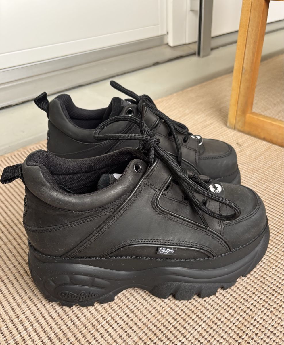 Buffalo Scarpe da uomo: BUFFALO Sneakers - Neu, Schwarz, Grösse 40 – Nuovo (secondo la descrizione) da Zug venduto da mirlii 4