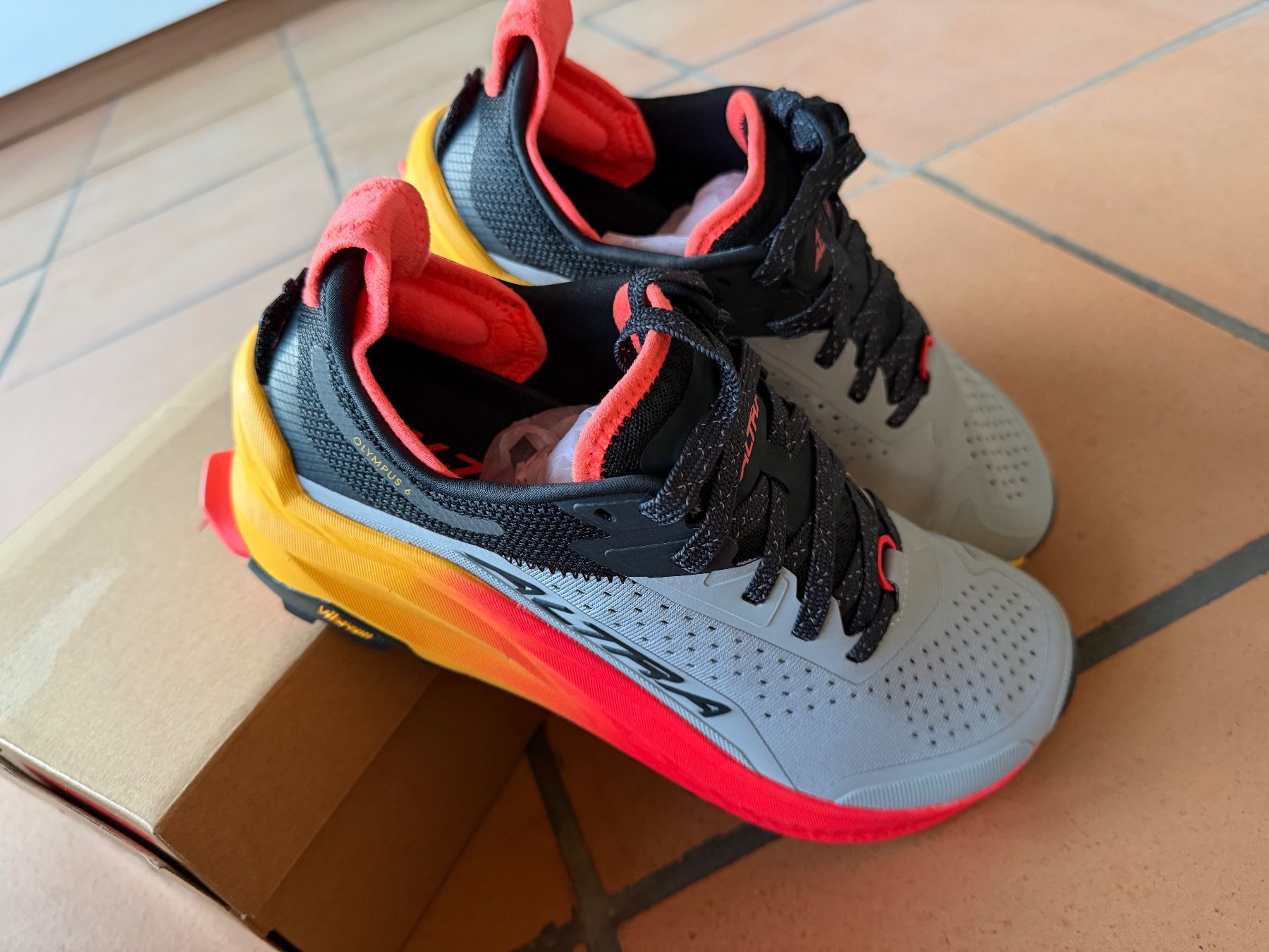 Altra Herrenschuhe: Altra Olympus 6 Schuhe  Grösse 44 neu – Neu und originalverpackt aus Oberägeri von kaitanja 2
