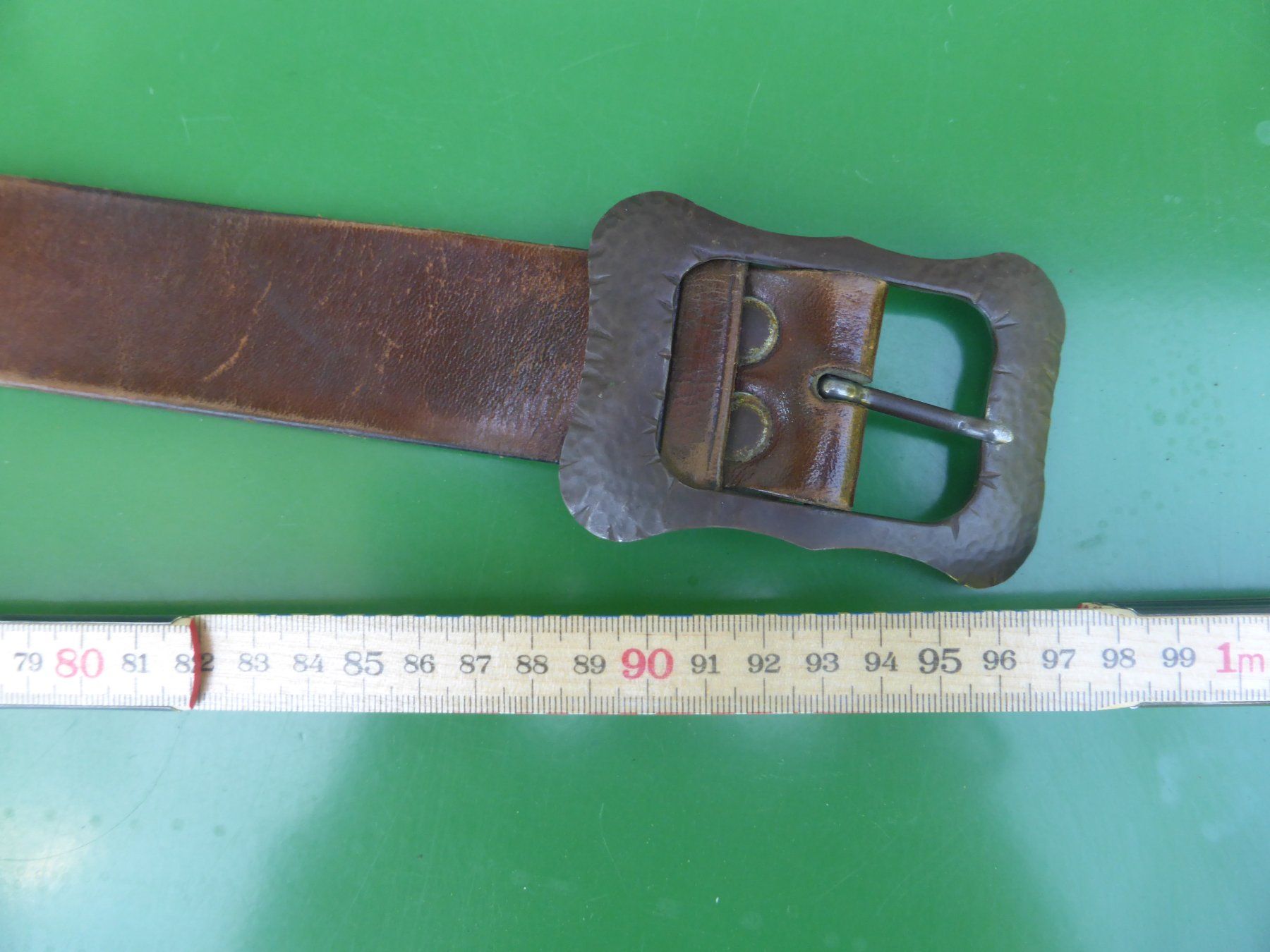 Cinture: Echter Ledergürtel mit auffälliger Schnalle, 95 cm – Usato da Triengen venduto da Nussbaum14 1