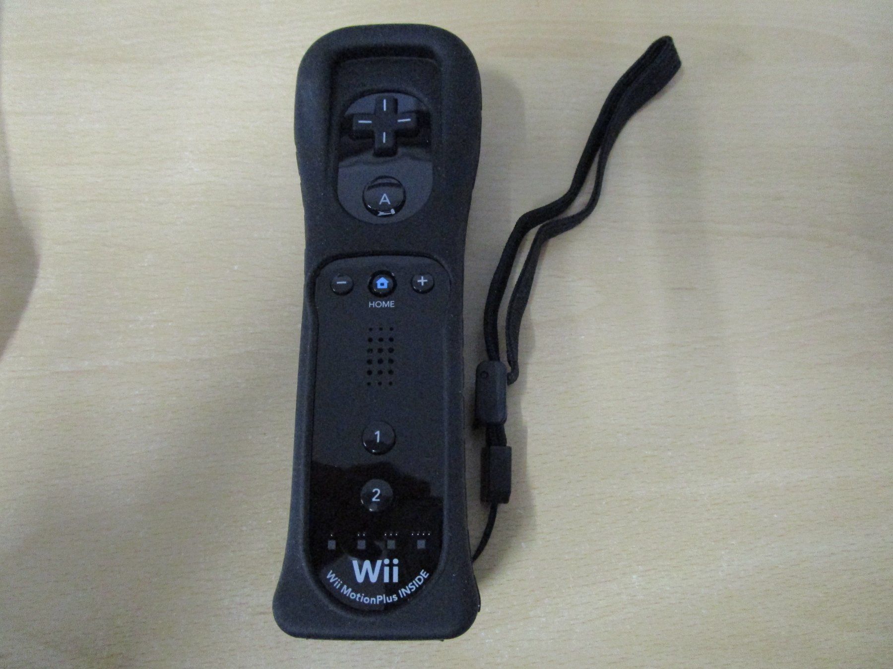 Nintendo Controller: Original Nintendo Wii Motion Plus Controller - NEUWARE-black – Nuovo (secondo la descrizione) da Goldau venduto da agestuffer
