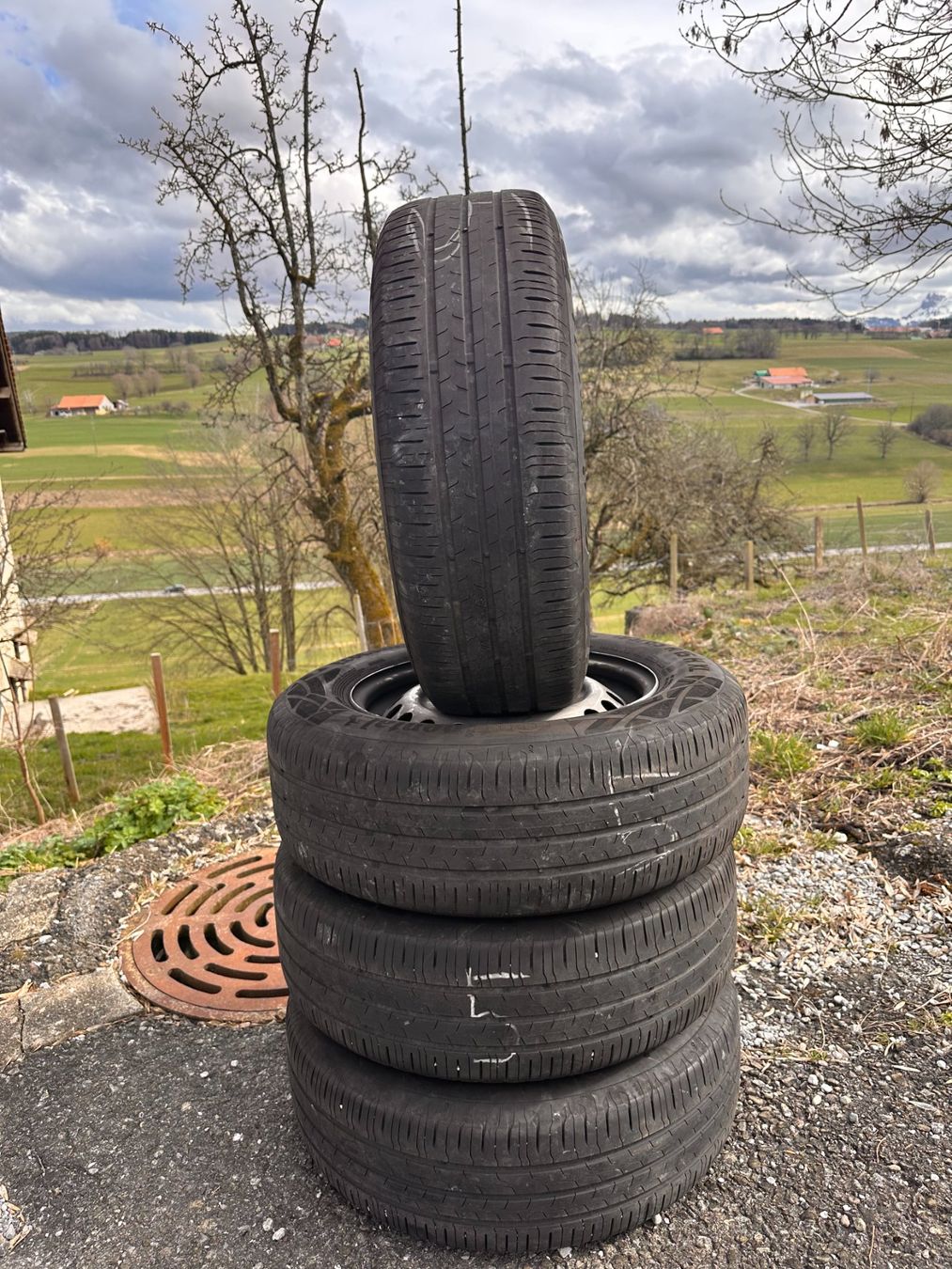 Pneumatici & Ruote complete: Roues tôle 15 pouces – Usato da Romont FR venduto da Thoma_bdn
