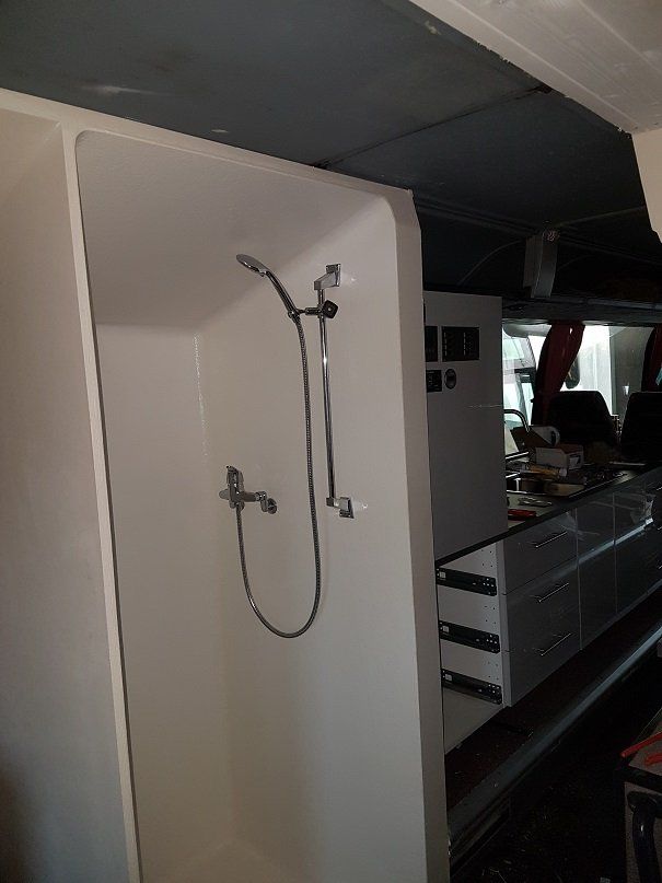 Veicoli da campeggio: Wohnbus Neoplan Wohnmobil – Usato da Lichtensteig venduto da Chribewa 3