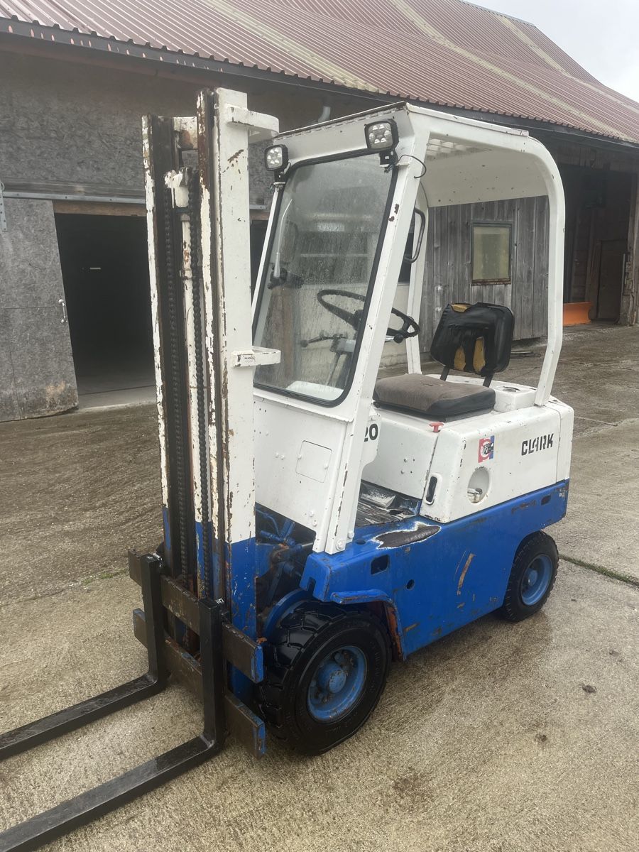 Clark Carrelli elevatori e a forche: Gabelstapler Clark C500Y20 LPG, gebraucht – Usato da Trachslau venduto da Eigen