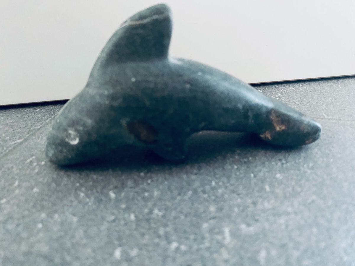 Statuette: Delfin Figur aus Stein dunkelgrau  – Usato da Malters venduto da Kuettel1