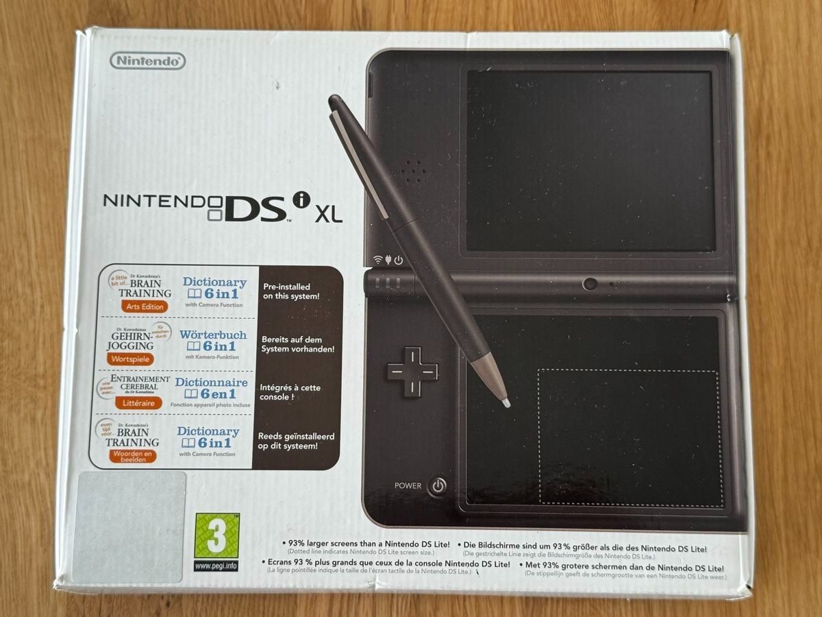 Nintendo Konsolen: Nintendo DSi XL Konsole – Gebraucht aus Uster von GamesAndStuff