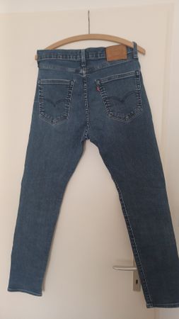 Levi's 512 Jeans Grösse 31/32 - Top Zustand für den Sommer!
