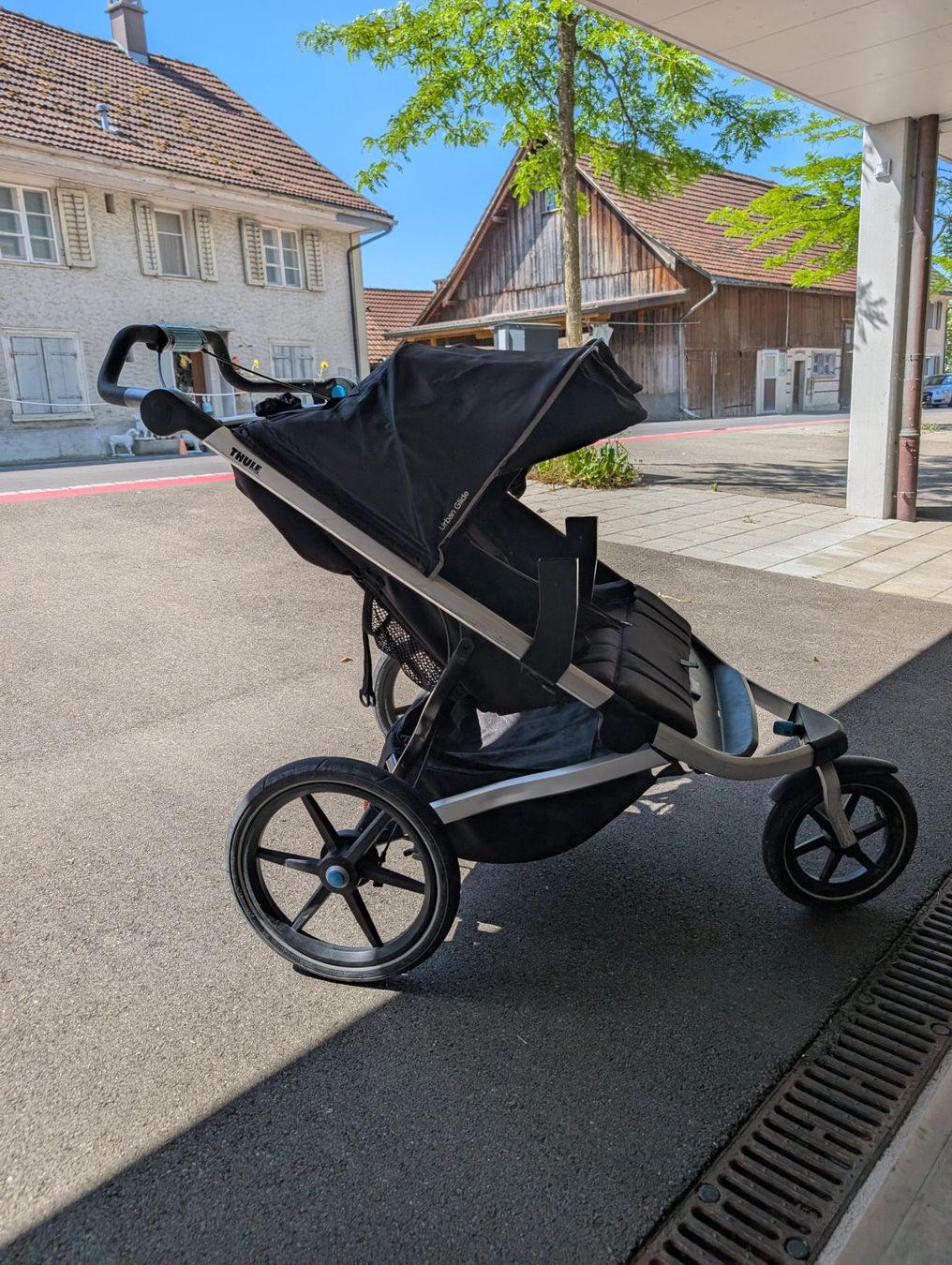 Thule Carrozzine: Thule Urban Glide Double – Usato da WEINGARTEN-KALTHAEUSERN venduto da Little_Sunshine_91 1