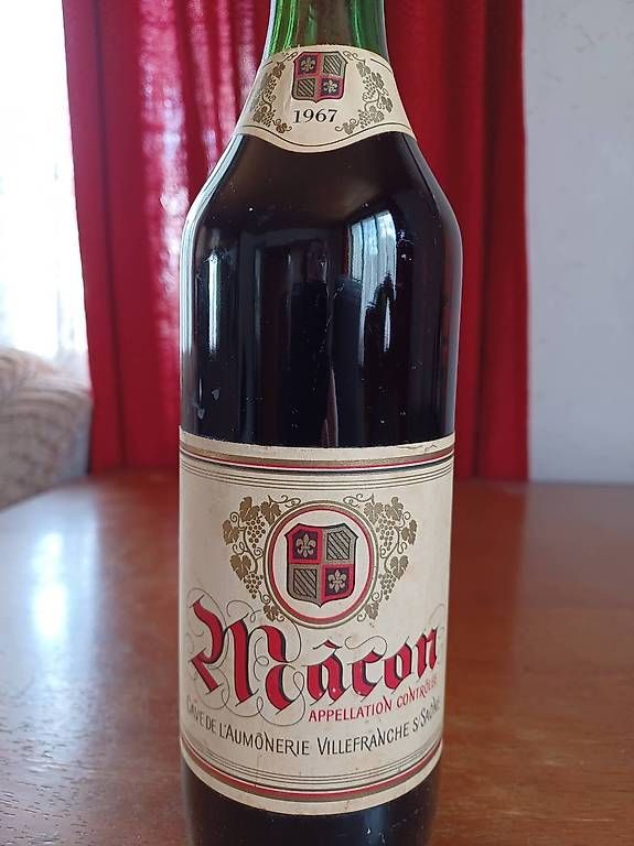 Wein: Bouteille de vin rouge – Gebraucht aus Soyhières von 5jm_5czl 1
