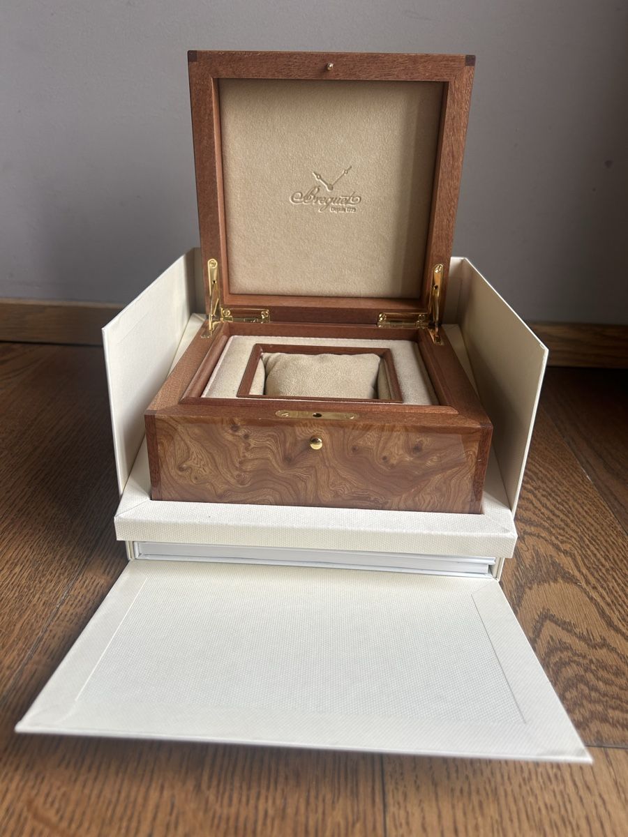 Scatole porta orologi: Original Breguet Wooden Watch Box with Outer Box Booklets – Nuovo (secondo la descrizione) da Genève venduto da din_8xv2 1
