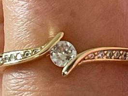 Très Jolie bague style vintage 54 pierre zircon