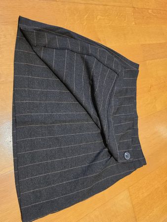 Only Tailoring Minirock Nadelstreifen grau Grösse 36