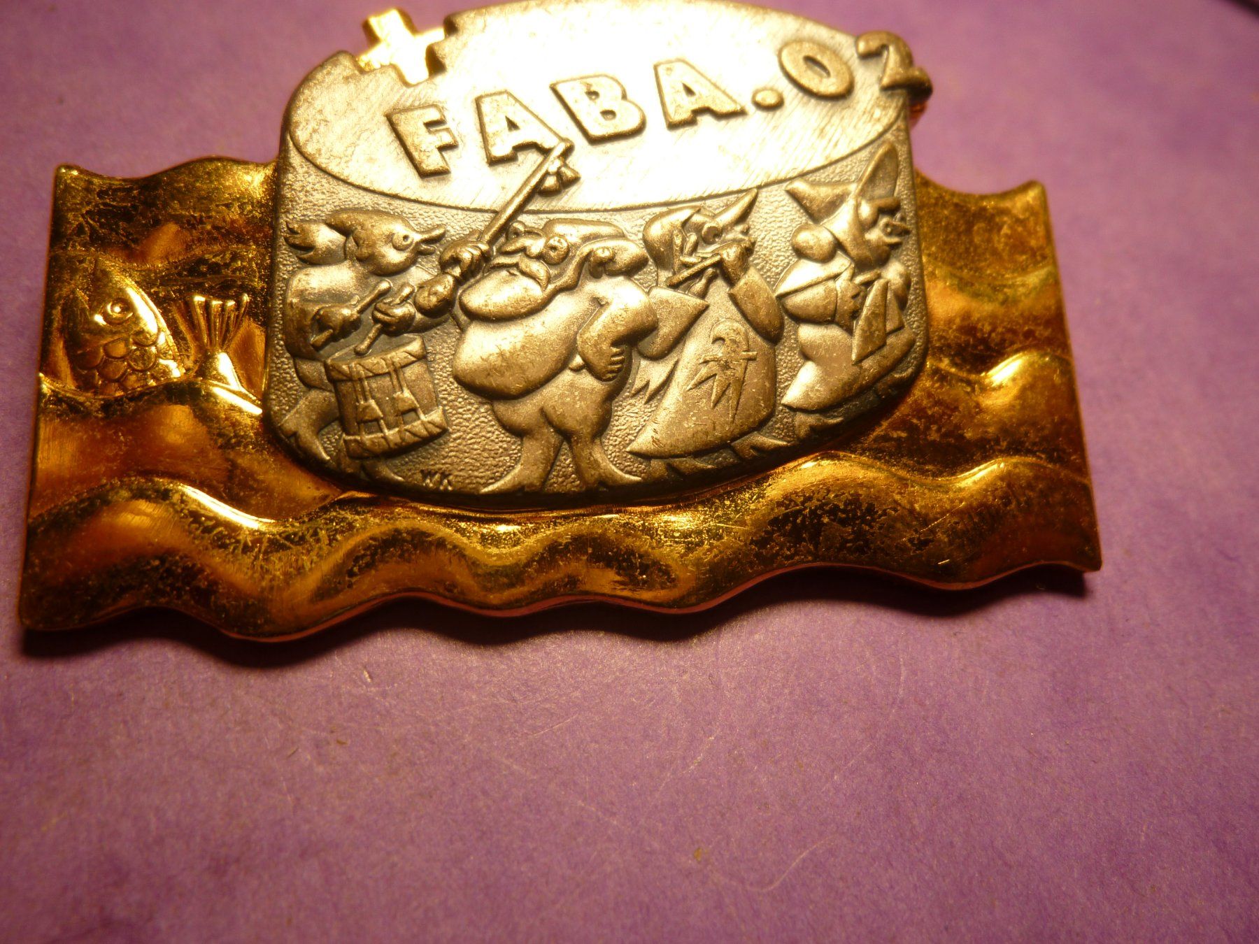 Plaquettes & Badges: FABA .02 GOLD – D'occasion à Ried (Muotathal) par Mandarin02
