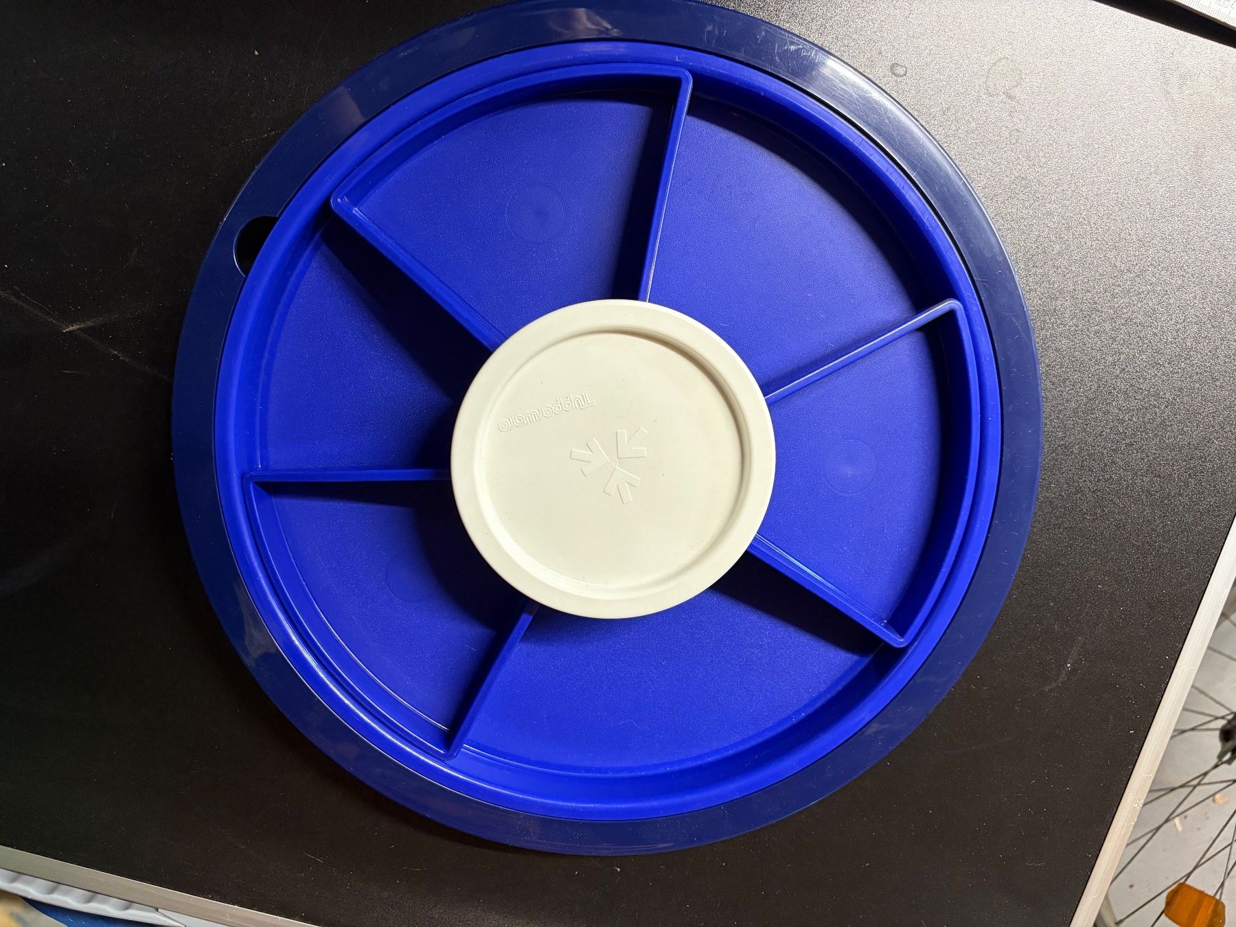 Tupperware Plateaux: Tupperware Tablette Apero – D'occasion à Obergösgen par Andre118