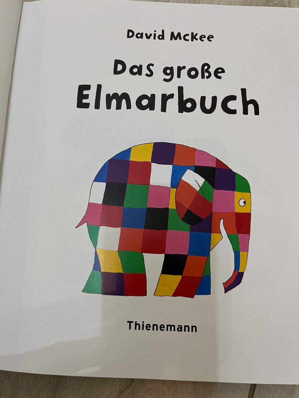 Libri: Das grosse Elmarbuch zum Vorlesen – Usato da Aeugst am Albis venduto da familie.schank 1