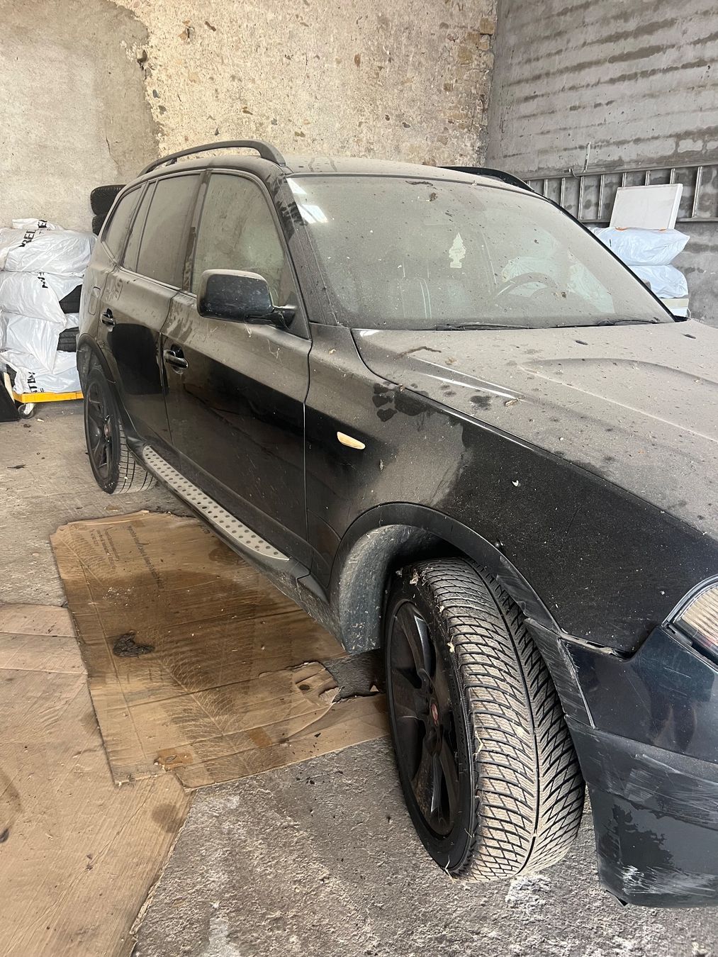 BMW Autos: BMW X3 E83 3.0d – D'occasion à Yverdon-les-Bains par mae_y8t9 9