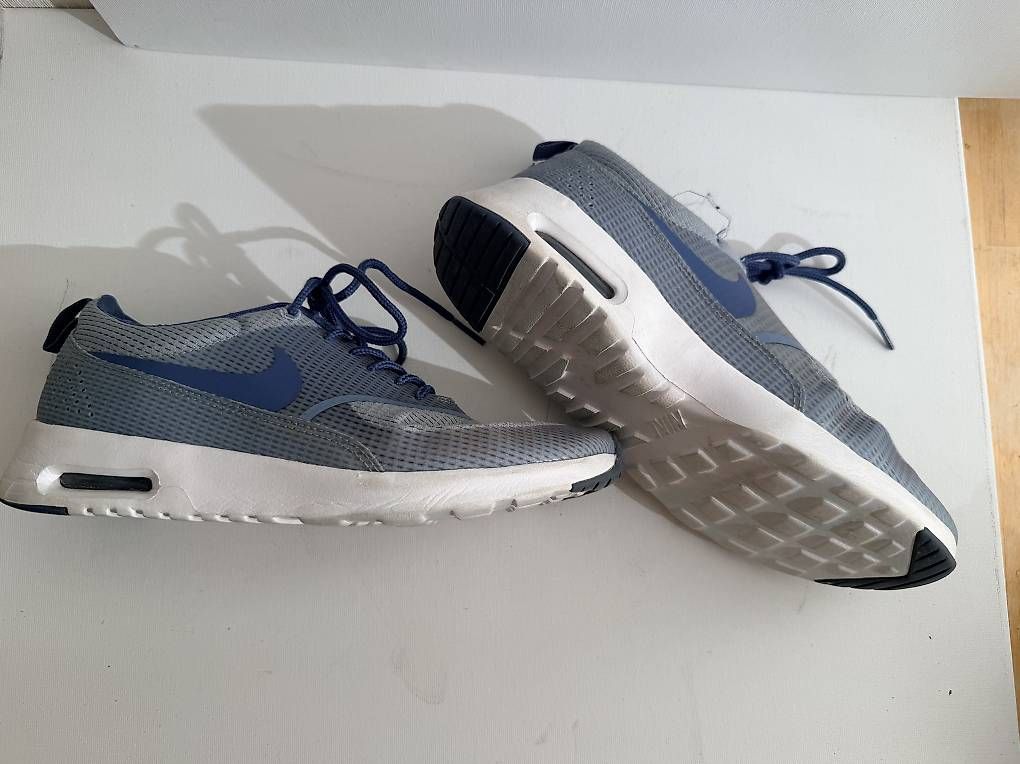 Nike Damenschuhe: Chaussures Nike 38.5 – Gebraucht aus Lausanne von fynou 4