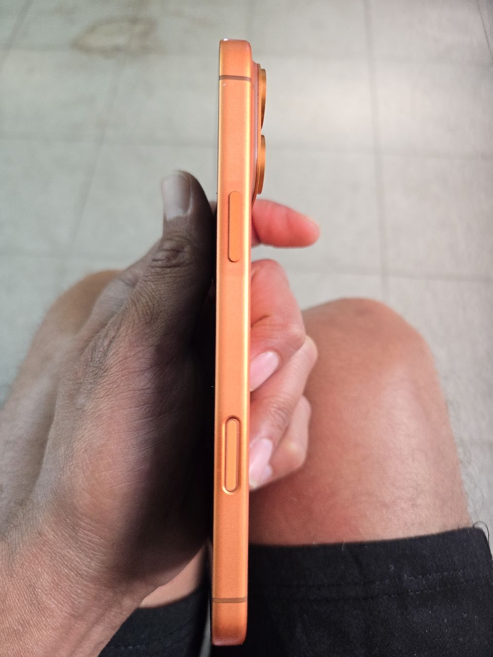 Apple Portables: iPhone 17 Pro Max 1TB Orange neu – Neuf avec emballage d'origine à Rüti b. Büren par Skorpi789 4