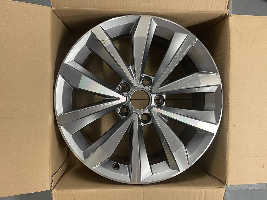 Cerchioni: Original VW 17 Zoll Alufelge – Usato da Zürich venduto da CornelsenF