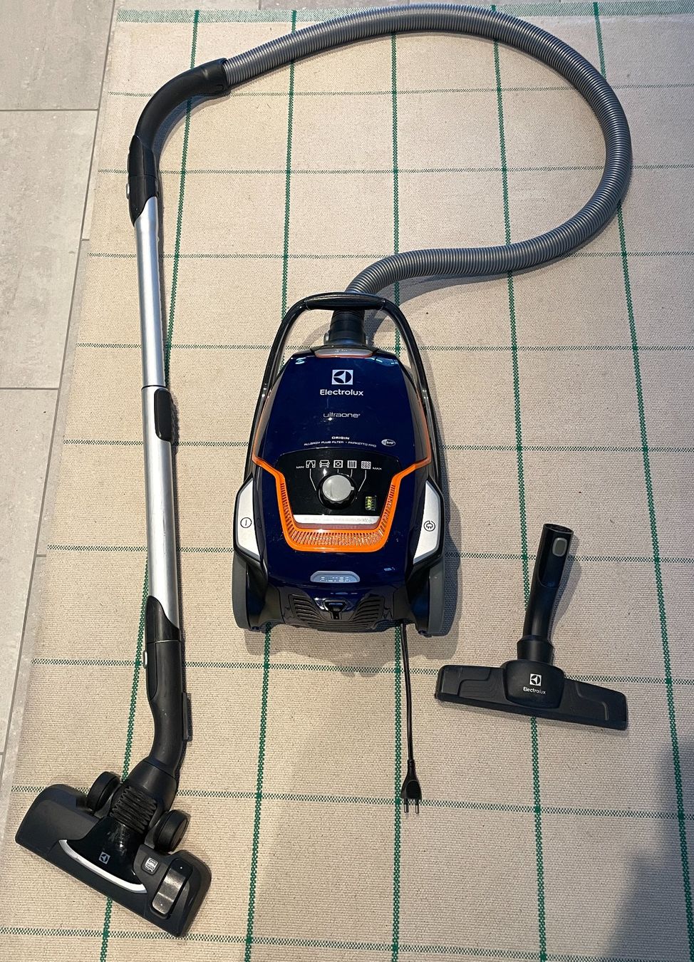Electrolux Aspirapolveri & Accessori: Electrolux Staubsauger Ultra One – Usato da Düdingen venduto da jaman03 1