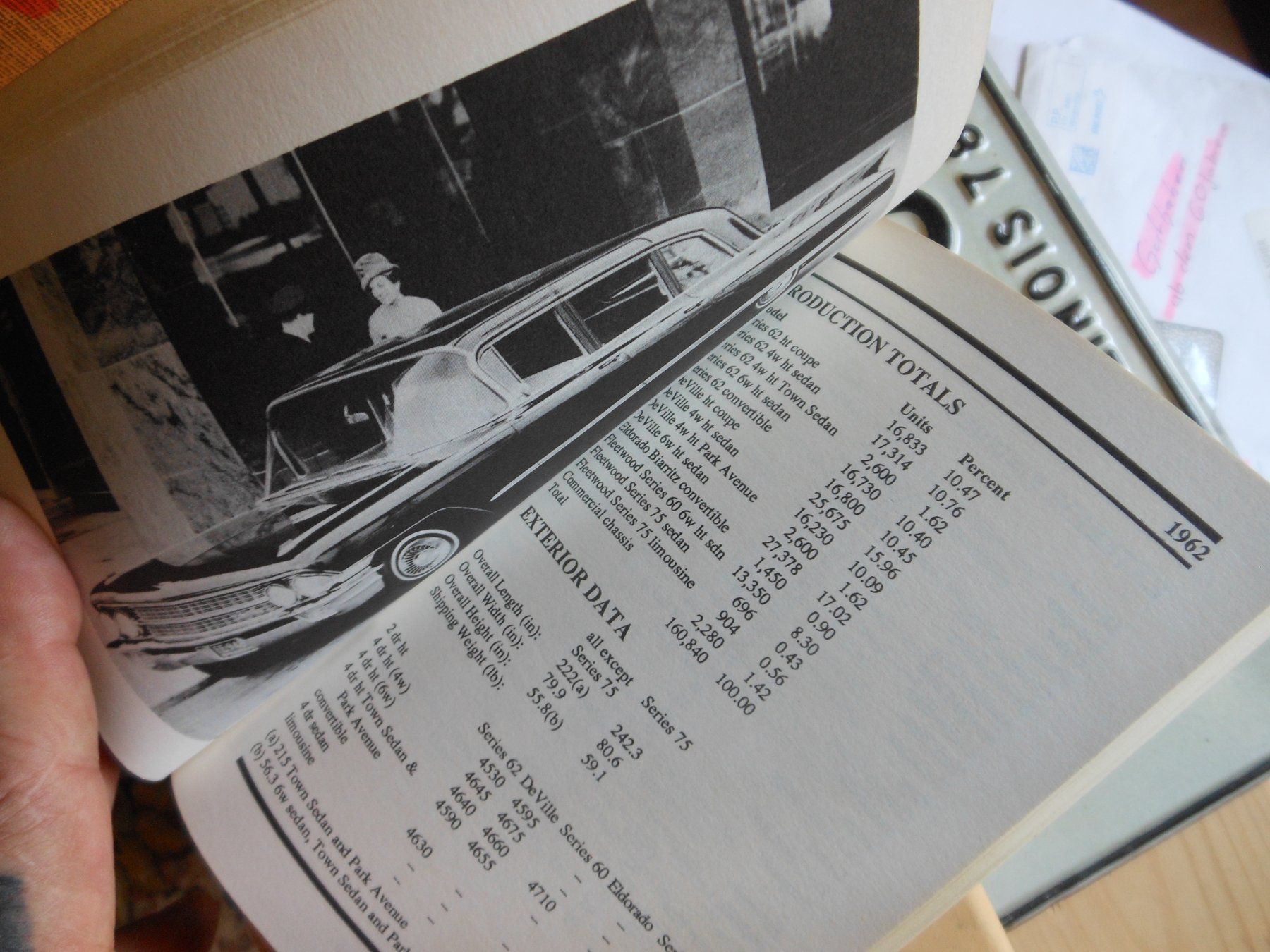 Libri: Cadillac Databook & Price Guide 1960-1969 Buch – Nuovo (secondo la descrizione) da Füllinsdorf venduto da Cibum 7