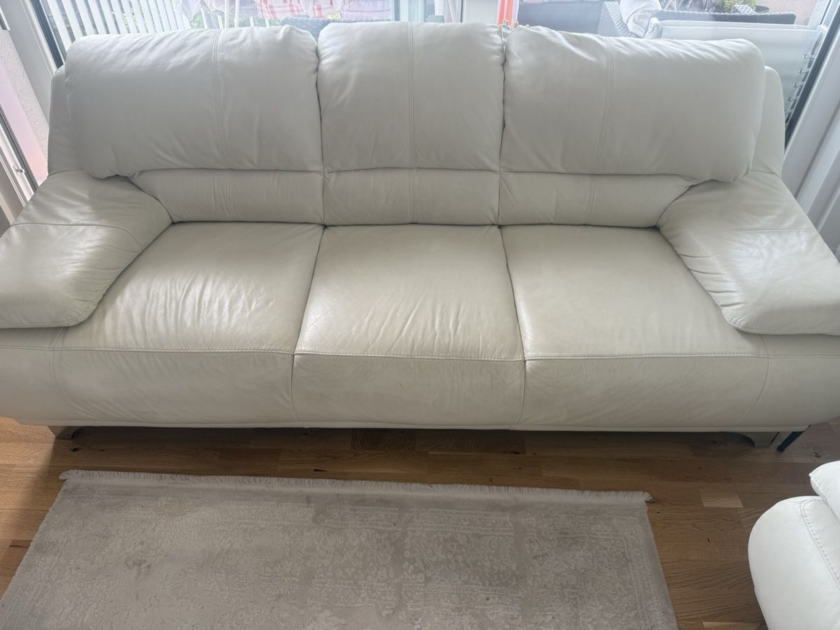 Conforama Divani: Ecksofa Leder weiss gebraucht – Usato da Zuchwil venduto da dar_py9z 2