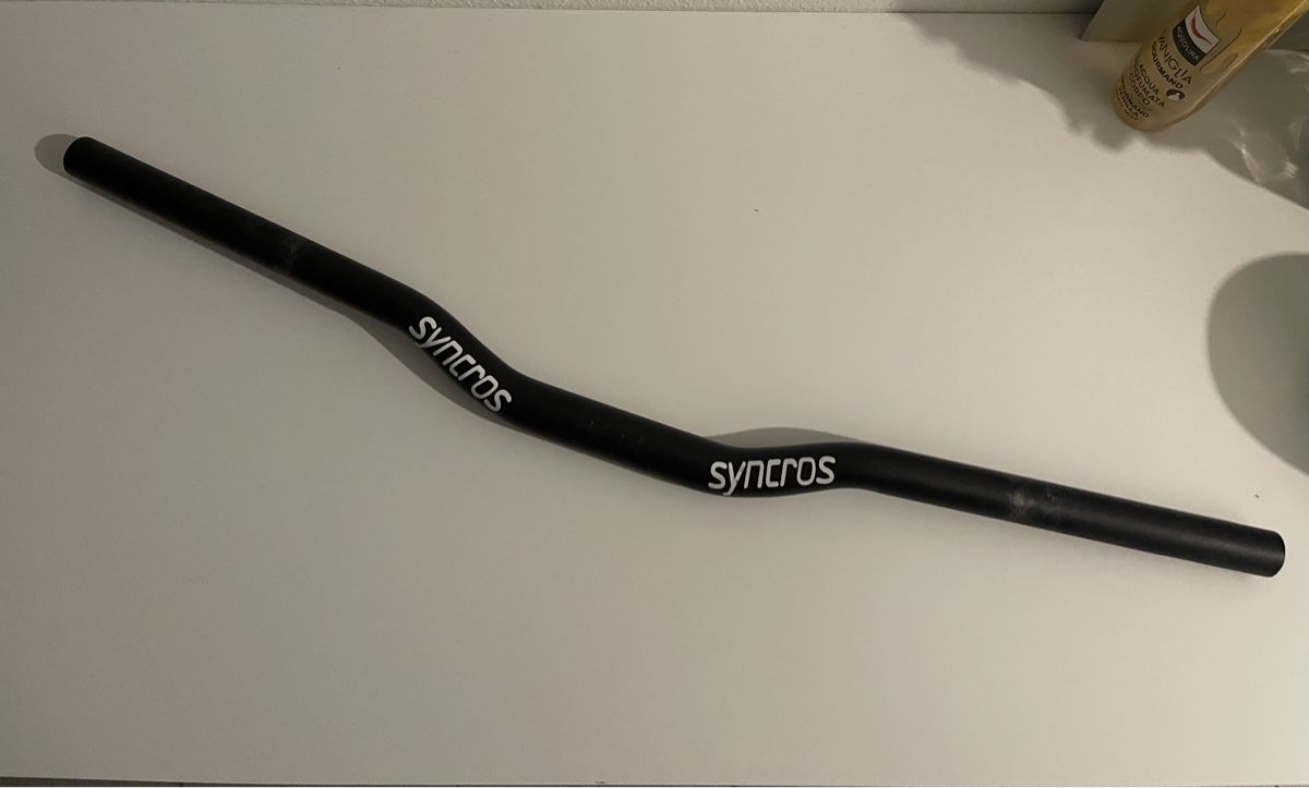 Pezzi di ricambio: Lenker  mtb Syncros No original – Usato da Giubiasco venduto da bulag 2